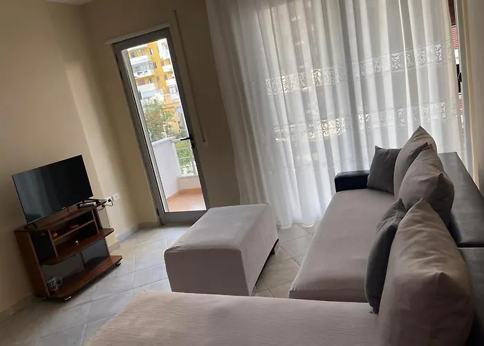 1bedroom In - Close To Scanderbeg Square * Tirana